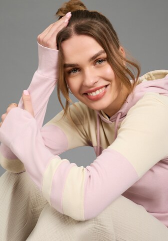 KangaROOS Shirt in Pink