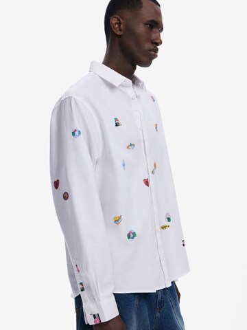Desigual Regular fit Button Up Shirt in White