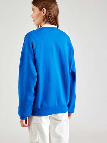 STUDIO SELECT Sweatshirt 'Betty' in Blau