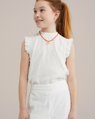 WE Fashion Blouse in White: front