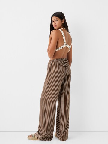 Bershka Wide Leg Hose in Braun