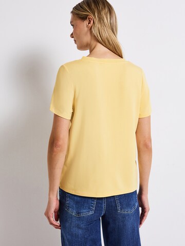 Tricou de la STREET ONE pe galben