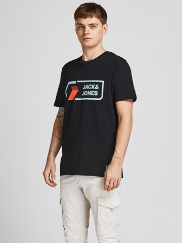 JACK & JONES T-shirt 'Logan' i svart: framsida