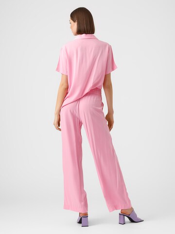 VERO MODA Loosefit Kalhoty 'SADIATIKA' – pink