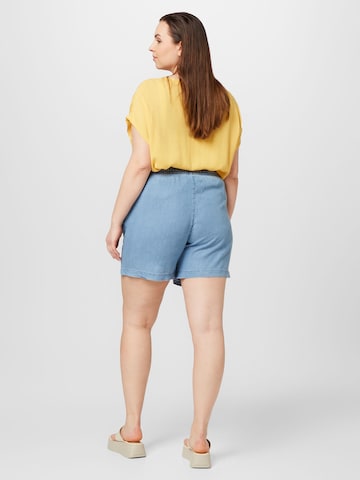 ONLY Carmakoma Regular Shorts 'PEMA' in Blau