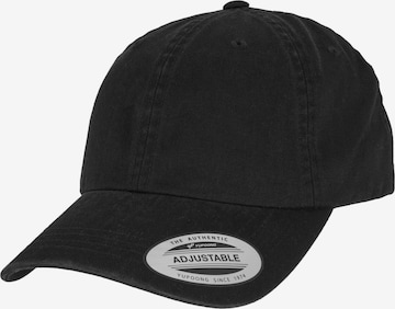 Flexfit Cap in Black: front