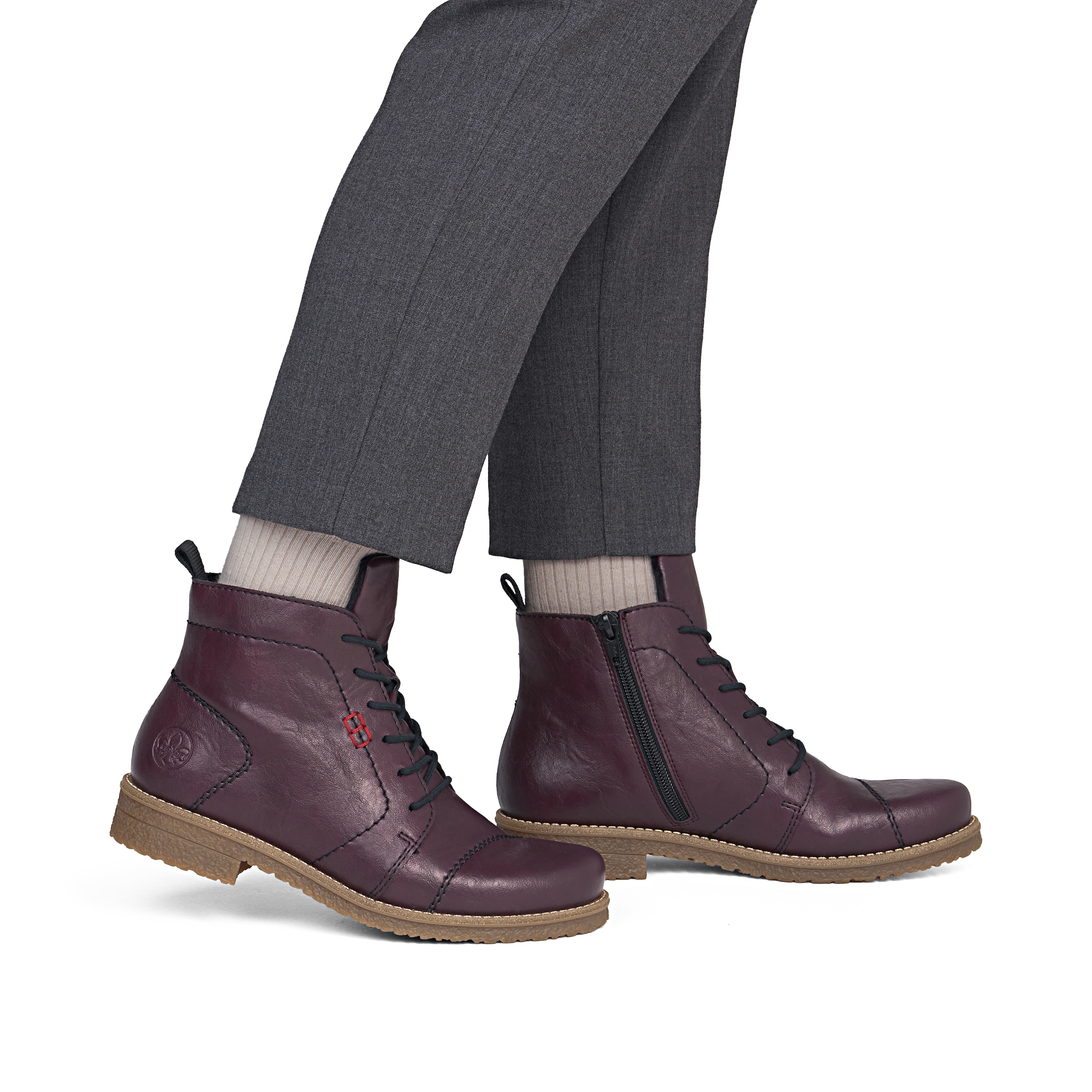 Bottines à lacets Rieker en rouge