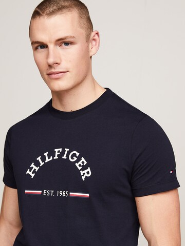 TOMMY HILFIGER T-Shirt in Blau