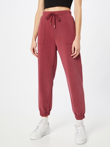 s.Oliver Tapered Broek in Rood: voorkant