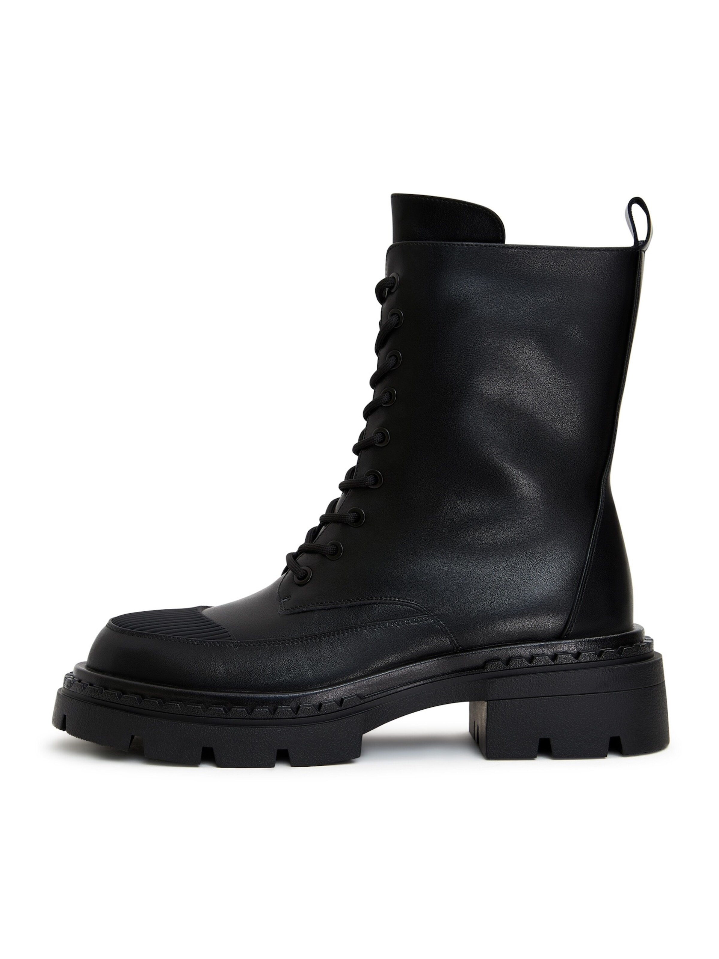 CESARE GASPARI Lace-Up Ankle Boots in Black: front
