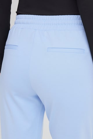 ICHI - Slimfit Calças com pregas ' Kate ' em azul