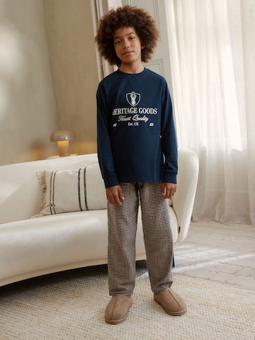 Next Yöpuku värissä sininen