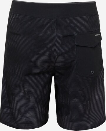 QUIKSILVER Sportbadehose in Schwarz