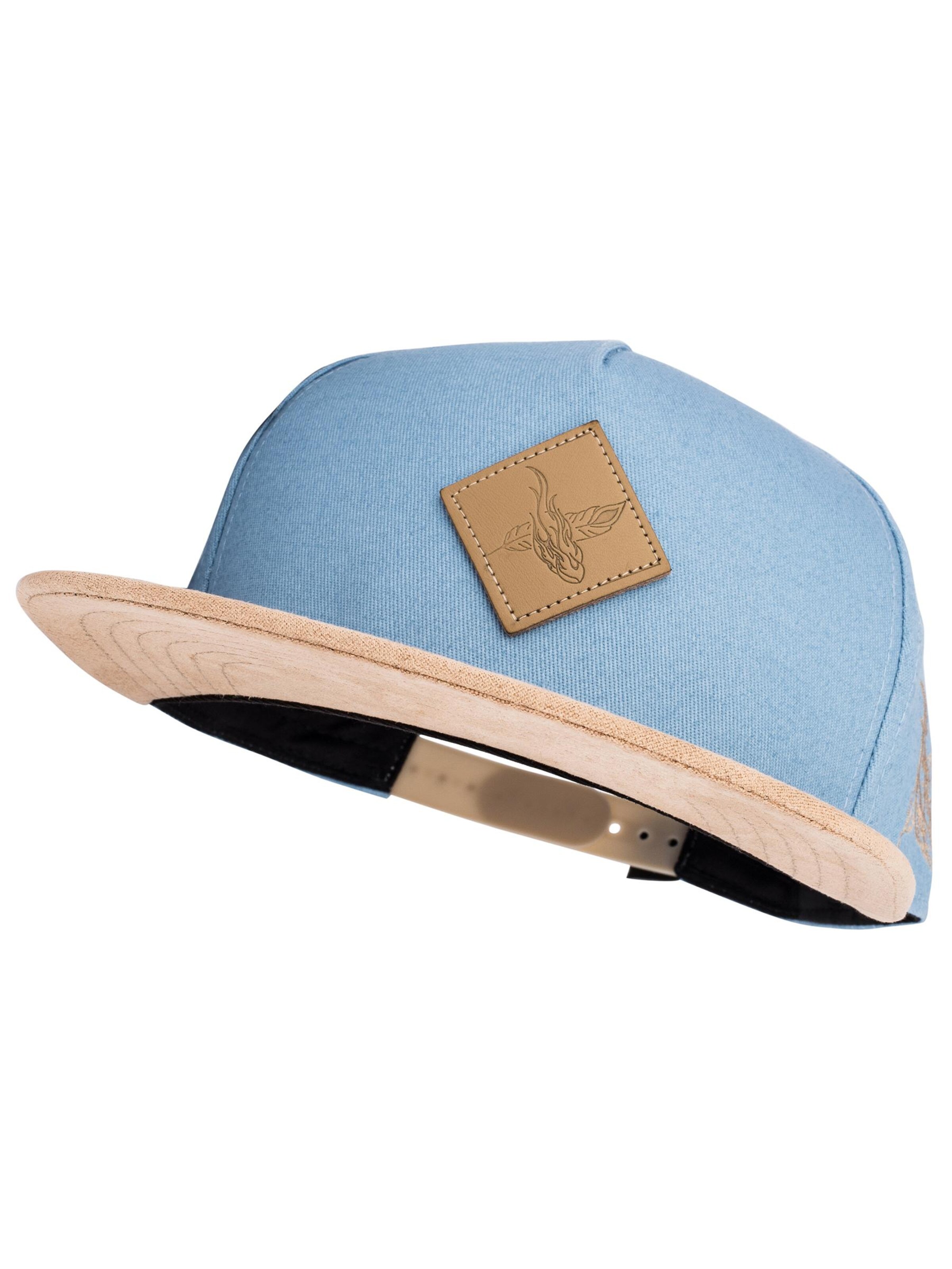 Blackskies Cap 'Port Moody' in Blue