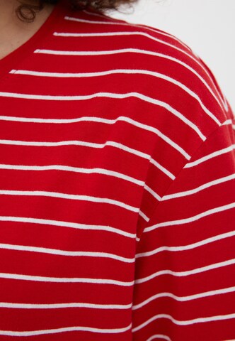 Finn Flare Shirt in Rood