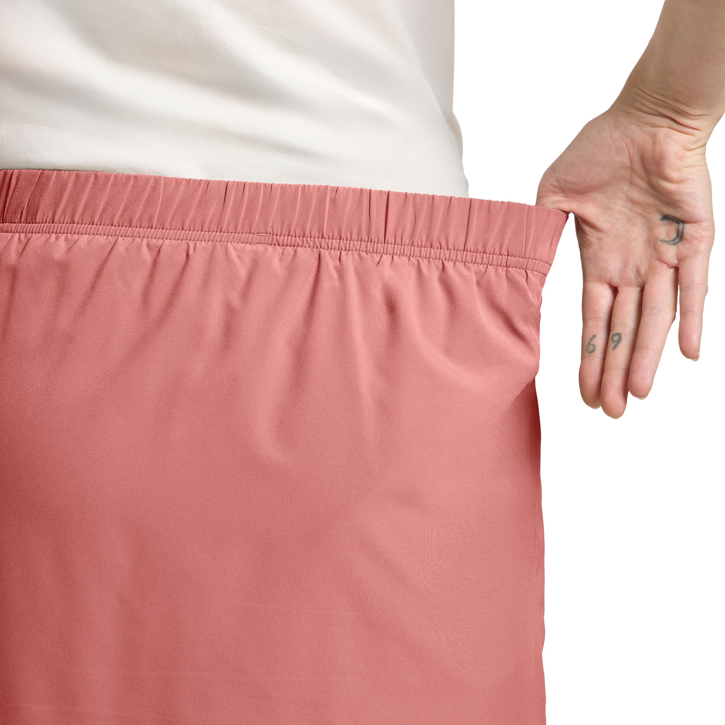 JACK WOLFSKIN Athletic Skorts in Red