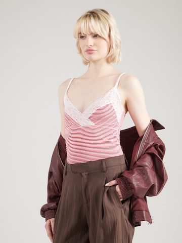 Haut HOLLISTER en rouge : devant