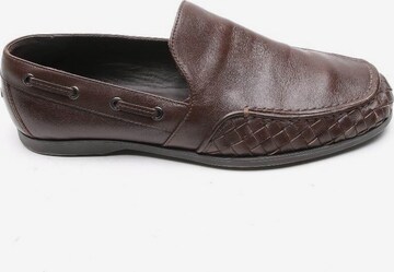 Bottega Veneta Flats & Loafers in 43 in Brown: front