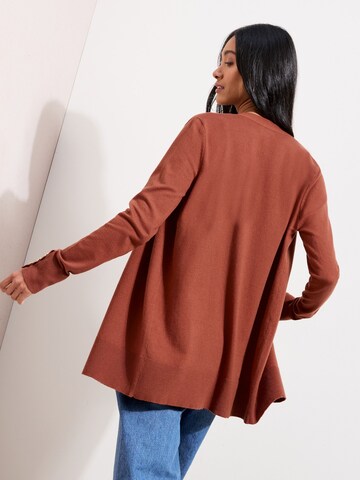 Friends Like These Вязаная кофта в Коричневый