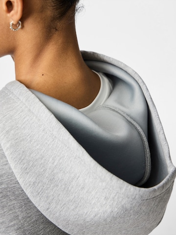 PIECES Zip-Up Hoodie 'PCBUCUBA' in Grey