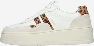 Sneaker bassa 'Garnet Koda' di BLACKSTONE in bianco: frontale