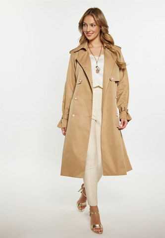 Cappotto di mezza stagione di faina in beige