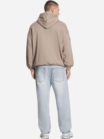 Prosto Sweatshirt 'Football Fan' in Beige