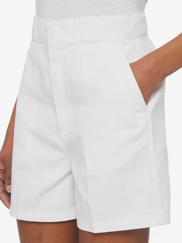 DICKIES - Regular Calças 'Phoenix' em branco