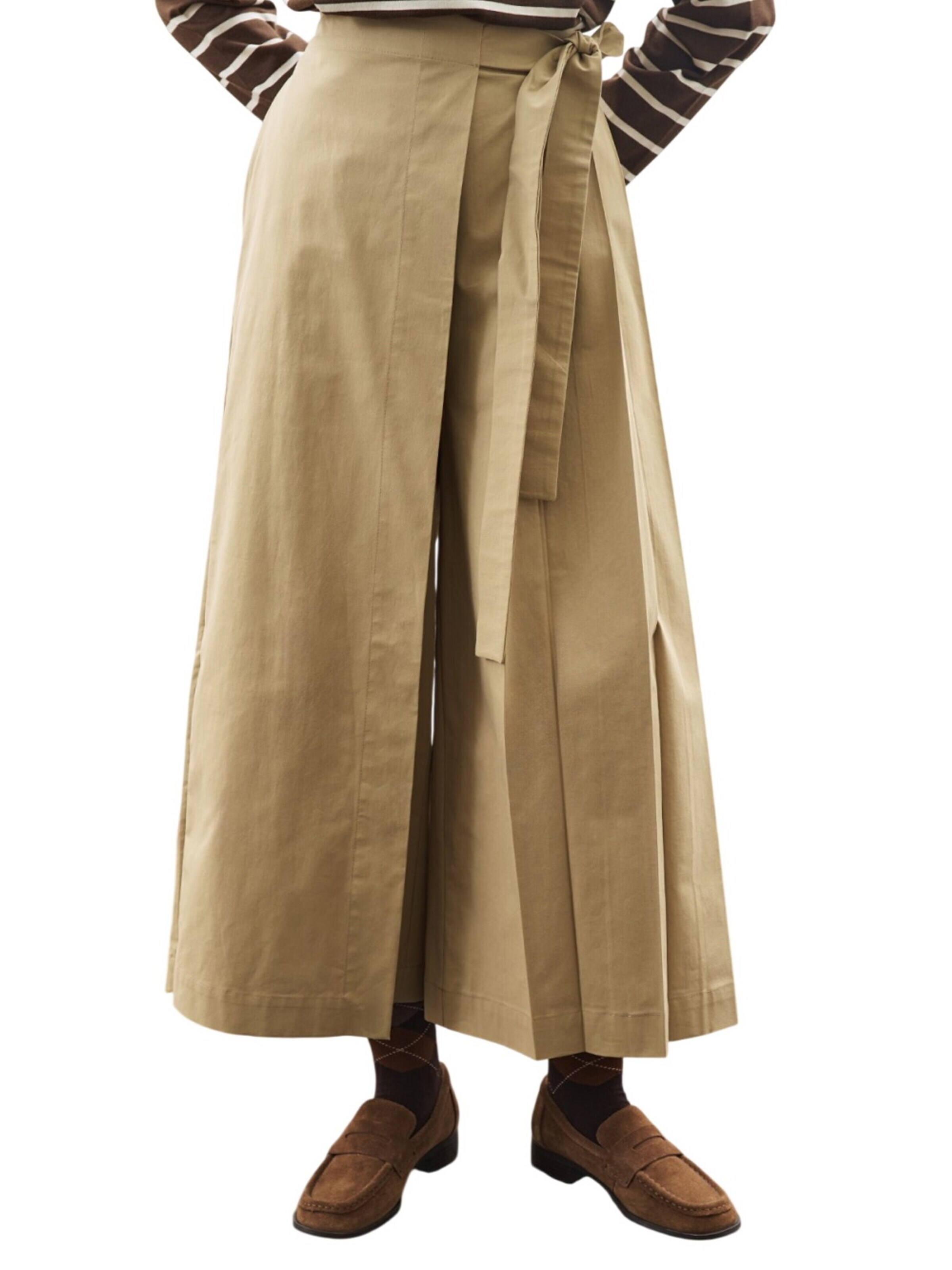 MANUKA Trousers in Beige: front