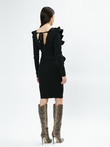 Abito in maglia di Influencer in nero