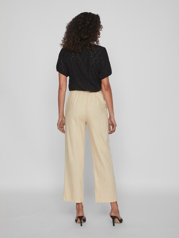 VILA Loose fit Pleat-Front Pants 'PRINA' in Beige