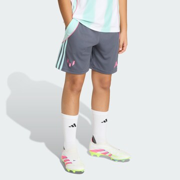 ADIDAS PERFORMANCE Regular Sportshorts 'Messi' in Grau: Vorderseite