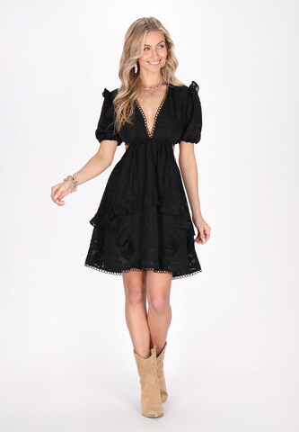 IZIA Kleid in Schwarz