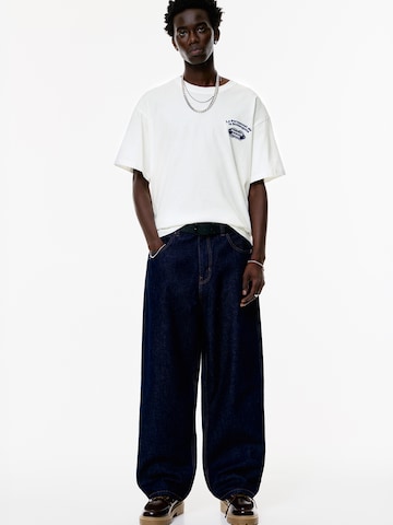 T-Shirt 'MC PARIS 01' Pull&Bear en blanc