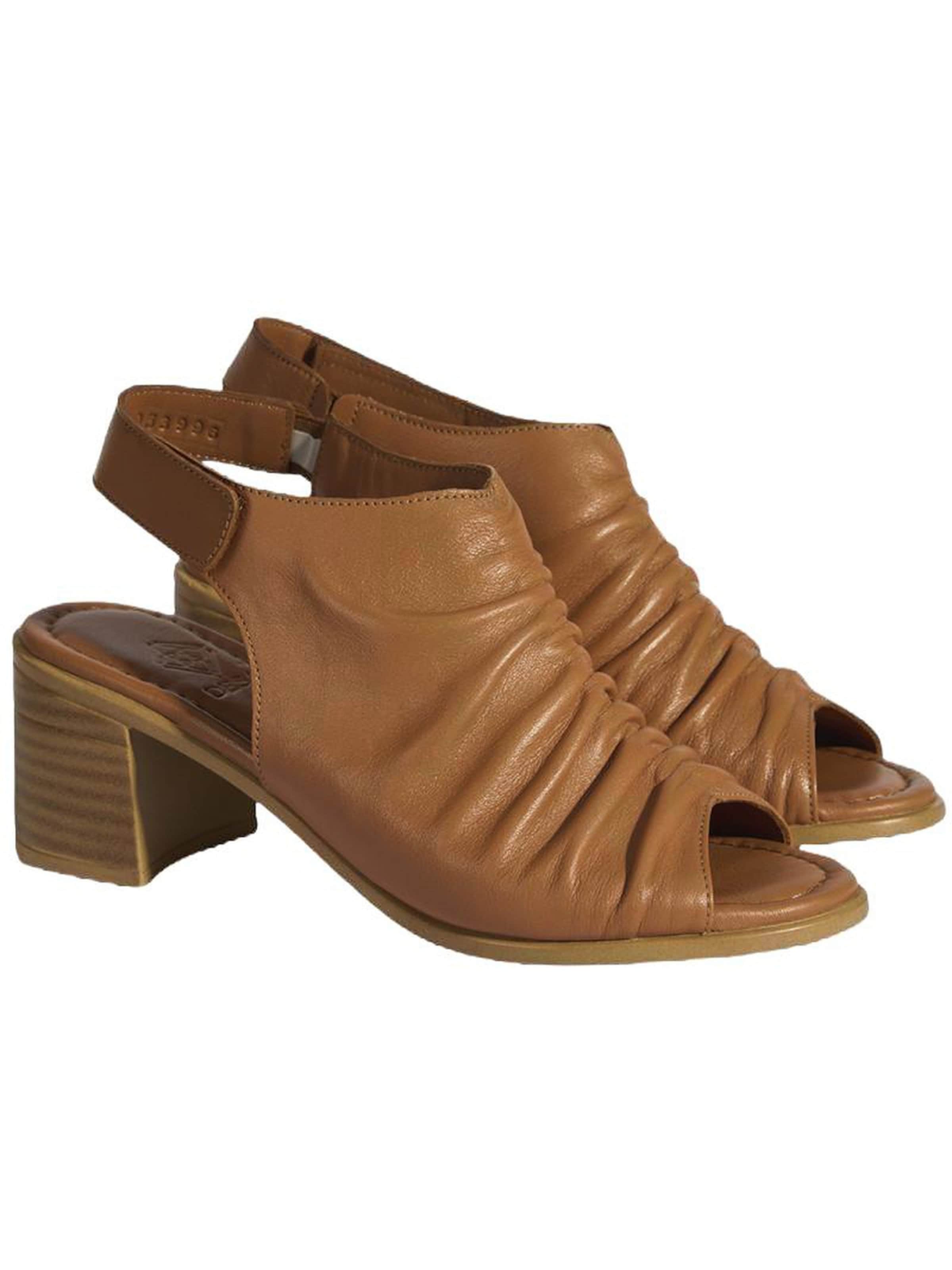 Desa T-Bar Sandals 'Sandalen' in Brown