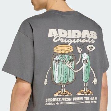 ADIDAS ORIGINALS - Camisa em cinzento