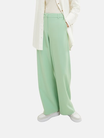 Regular Pantalon 'Lea' TOM TAILOR en vert : devant