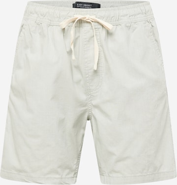 Pantaloni de la Cotton On pe alb: față