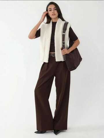 Hiccup - Colete em bege