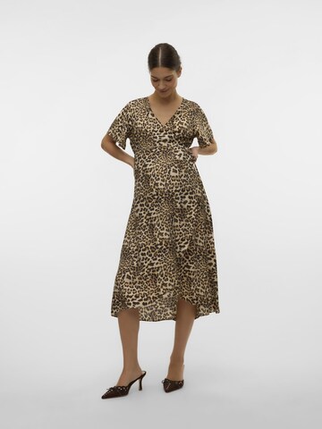 Robe 'VMMJOSIE' Vero Moda Maternity en marron