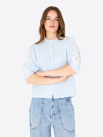 Bellamy Gallery Blouse 'Tamiko' in Blue: front