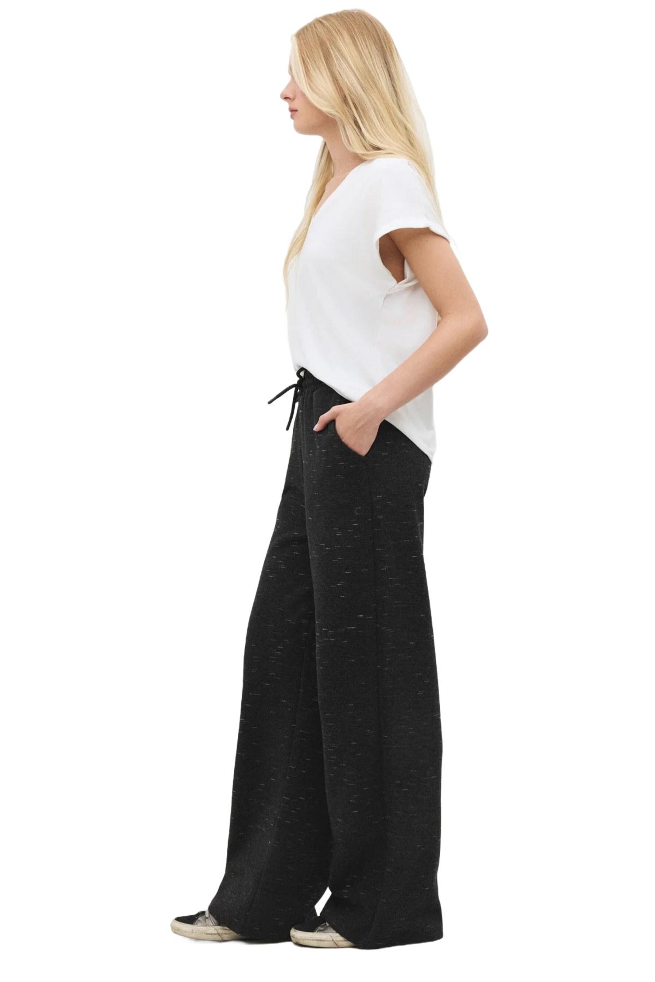 No Matter What Loose fit Trousers in Black