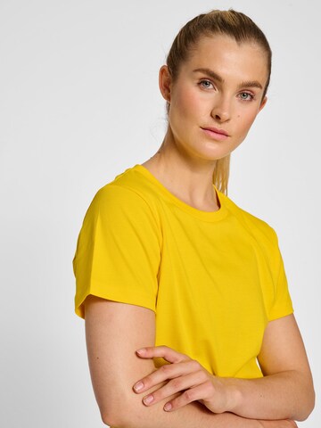 T-shirt Hummel en jaune