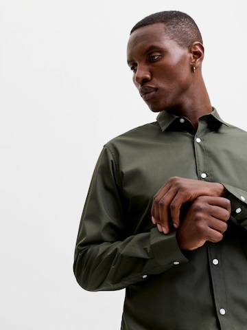 JACK & JONES Slim fit Πουκάμισο 'JJJOE' σε πράσινο