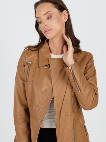 JCC Tussenmantel in Bruin