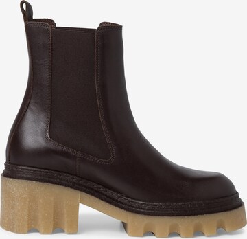 TAMARIS Chelsea boots in Bruin