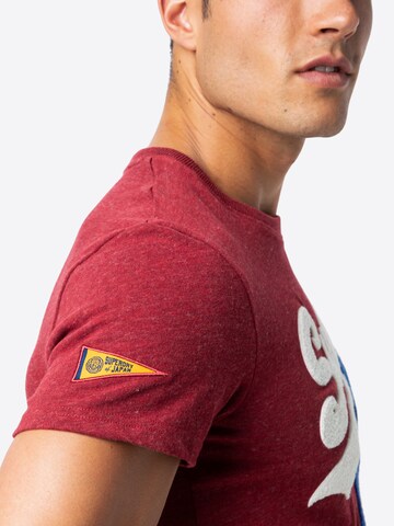 T-Shirt 'Source' Superdry en rouge