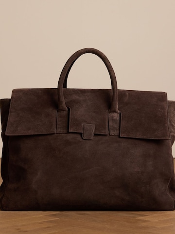 MANFIELD Shopper in Bruin
