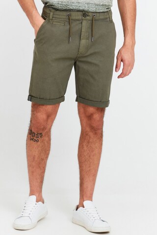Regular Pantalon chino 'Laris' !Solid en vert : devant