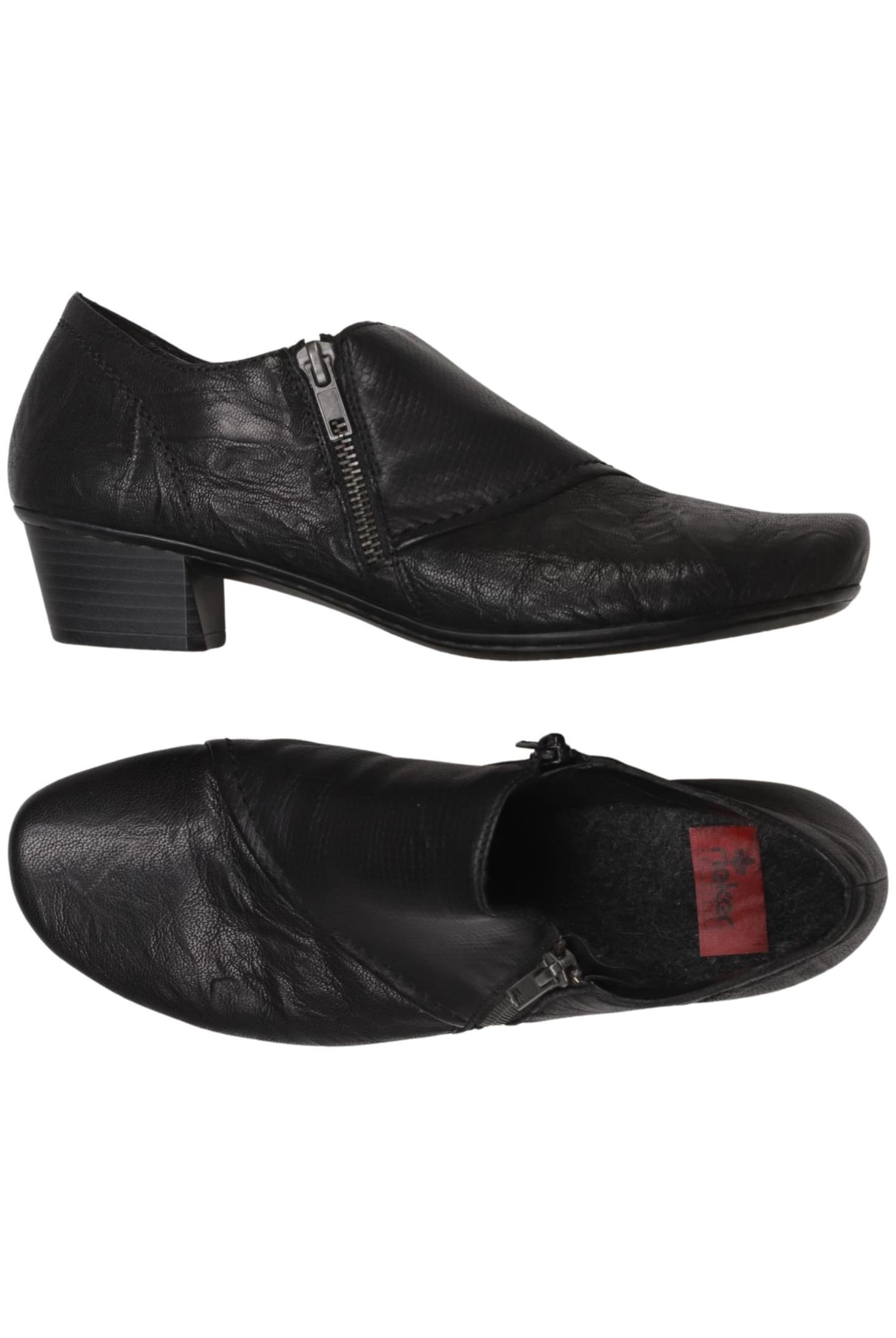 Rieker Flats & Loafers in 39 in Black: front